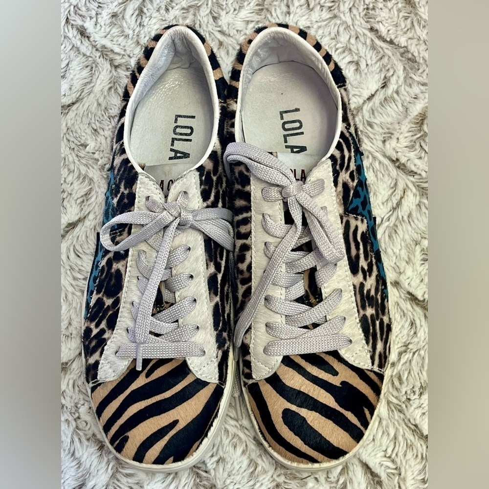 Lola Cruz Animal Print Designer Sneakers Art To Wear Mixed Media 
Size 6.5